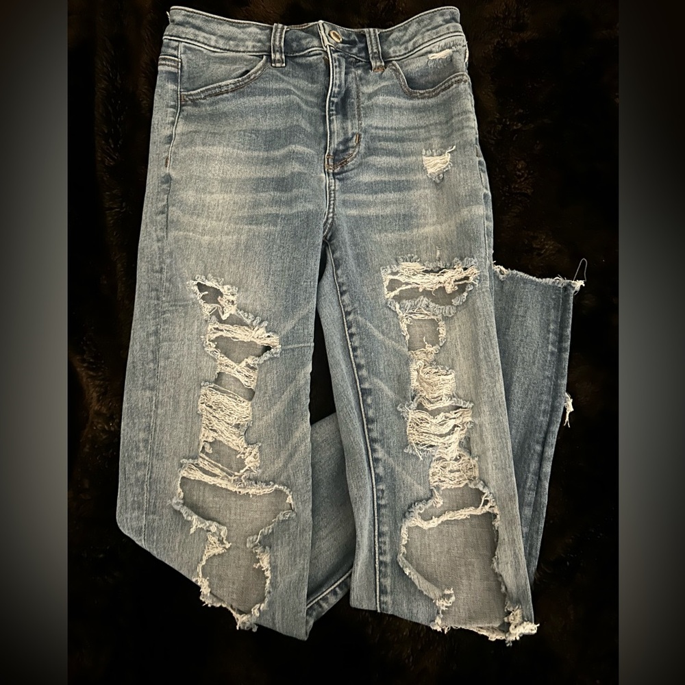 American Eagle Ripped Skinny Jeans